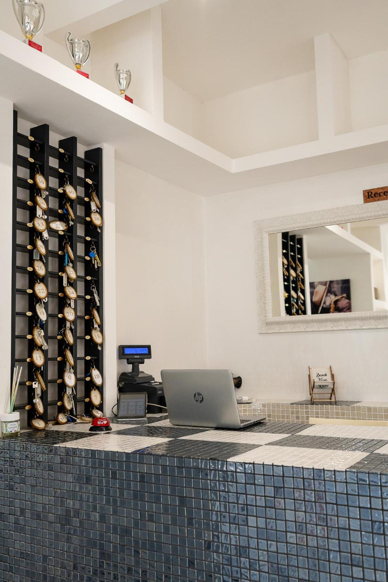 Hotel La Pergola Bellaria-Igea Marina Buitenkant foto